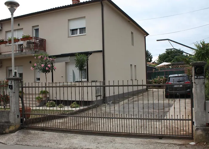 App Racy 아파트 *